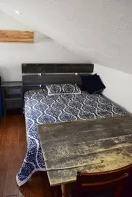 Carriage House Studio Downtown One of a Kind - Image 2