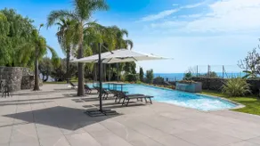 Villa Anemone - Iris Apartment, Sea Front - Image 2