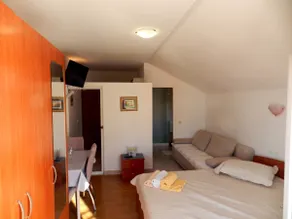 Sea view Studio with balcony - Image 3