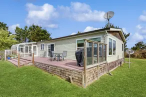 Spacious 3BR Oceanview | Deck | W/D - Image 3