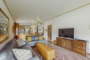 Spacious 3BR Oceanview | Deck | W/D - Image 5