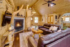 Rustic Tustin Cabin on 7 Acres w/ Fire Pit & Porch - Image 2