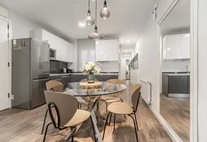 Brand-new Modern apt in Alcalá St -Salamanca 3BD - Image 5