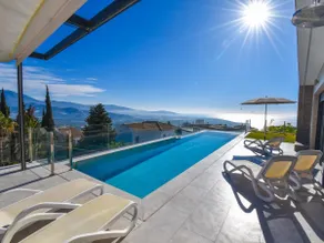 Modern luxury villa,sea views,heated pool - Image 3