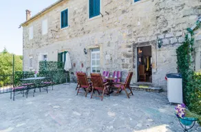 Stone House DiMaTo - Image 2