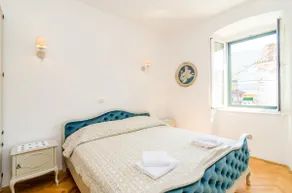 Stone House DiMaTo - Image 4