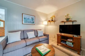 Keaau Apartment on Beautiful Acre w/ Pool & Deck! - Image 5