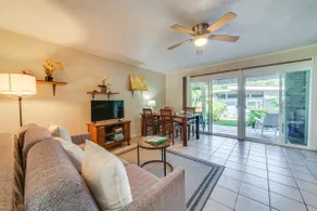 Keaau Apartment on Beautiful Acre w/ Pool & Deck! - Image 3
