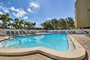 Pool Access! Indian Shores Beachfront Condo - Image 2