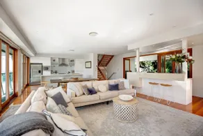 2 20 Kingfisher Dr Peregian Beach - Image 5