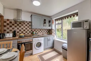2 Bed in Whitby oc-w301 - Image 3