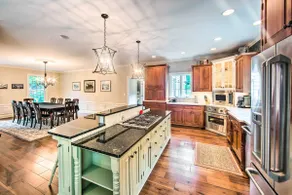 Extravagant Atglen Manor w/ Private 60-Acre Land! - Image 3