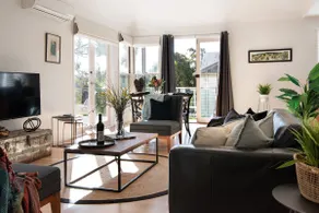 Lake Como Villa - Lake Daylesford on your doorstep - Image 3