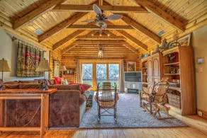 Poppy's Hideaway on the Shenandoah River! - Image 4