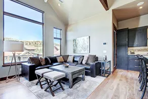 Slope View Chalet: Breckenridge Townhome, Walk to Main Street and Gondola - Image 3