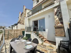 TM. Semi-detached house with incredible sea view and community pool. - Image 3
