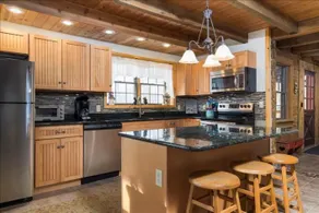 SG18- Private, Log Home! Hot Tub! Dolly Sods Access! Pets ok! - Image 4