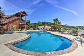 Pigeon Forge Vacation Rental: 1 Mi to Dollywood - Image 2