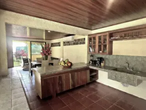 Costa Rican life! Beautiful Oceanfront with Pool! - Image 4