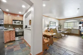 Family Getaway~Pool, and Hot Sprng,Villa 1027-2 - Image 4