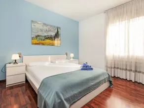 Apartment Sants-Les Corts Galileu by Interhome - Image 5