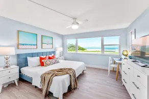 Oceanfront Ground Floor Condo with Stunning Views - Image 4