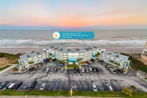 Perfect for Families - Oceanfront Ground Floor Condo w/ Large Heated Pool! 🏖️ - Image 2