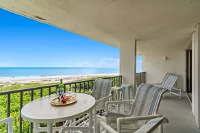 Oceanfront Penthouse Condo Avec Double Grand Balcon - Image 4