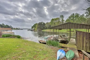 Custom Home mit Deck, Dock & Bootshaus am Athener See! - Image 2