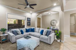 Ground Floor Suite | Open Patio, Near Pools & Fitness - Image 4