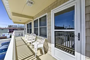 North Wildwood Condo w/ Pool, Walk to Boardwalk! - Image 3