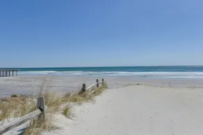 North Wildwood Condo w/ Pool, Walk to Boardwalk! - Image 2