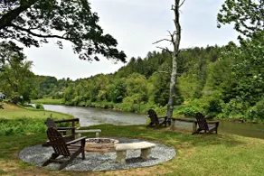 Rushing Waters - Riverfront, Hot Tub, Dog Friendly, Ping Pong Table, Gas Fireplace, WIFI - Image 5