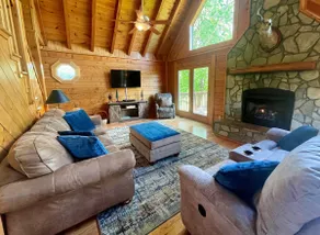 Rushing Waters - Riverfront, Hot Tub, Dog Friendly, Ping Pong Table, Gas Fireplace, WIFI - Image 3