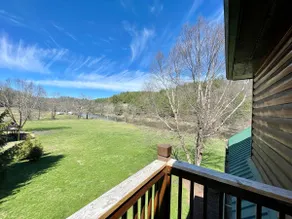 Waters Edge - Riverfront -Hot Tub & Views - Image 4