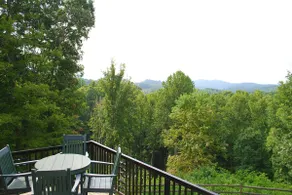 Country Elegance-5Bedroom, River Access, Dogs Ok - Image 4