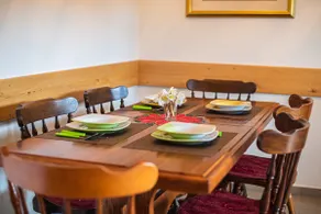 Valley View Holiday Home with Sauna Mrak - Image 4