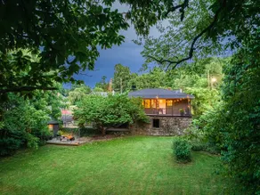 Delightful DT Bungalow | Firepit · Walk to Town - Image 5
