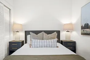 Delightful DT Bungalow | Firepit · Walk to Town - Image 4