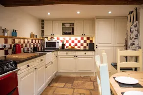 Top Cottage, Oddington - Image 2