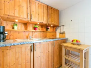Apartment Roses Holiday Center-19 by Interhome - Image 3