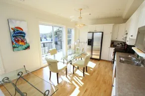 Three bedroom three bath harbour view condo - Image 2