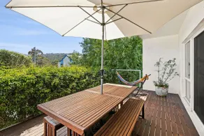 Luxury Lorne - Walk to the Beach - Image 3