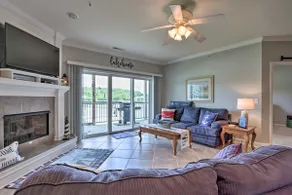 Lakefront Balcony + Pool Access: Camdenton Condo - Image 4