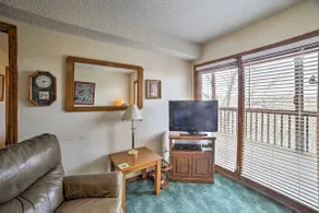 Branson Condo w/ Views: 2 Mi to Silver Dollar City - Image 5