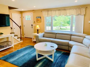 Cape Cod Getaway - 3BR/2BA Beach Pass Included - Image 2