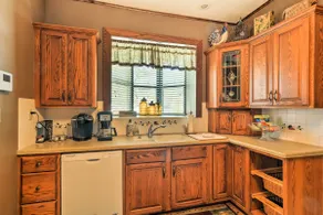 Charming Craftsman Home in Downtown Bartlesville! - Image 3