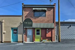 Walkable Downtown Logan Apartment w/ Rooftop Deck - Image 2
