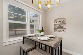 Beautiful Bungalow Next to CSU, Free Cruiser Bikes - Image 3