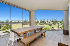 Wave Culture 1204 Beach Bliss - Apartment with complex Pool & Spa - Image 4
